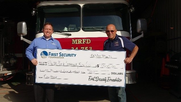 Marble Rock Fire department receives donation for new pumper truck