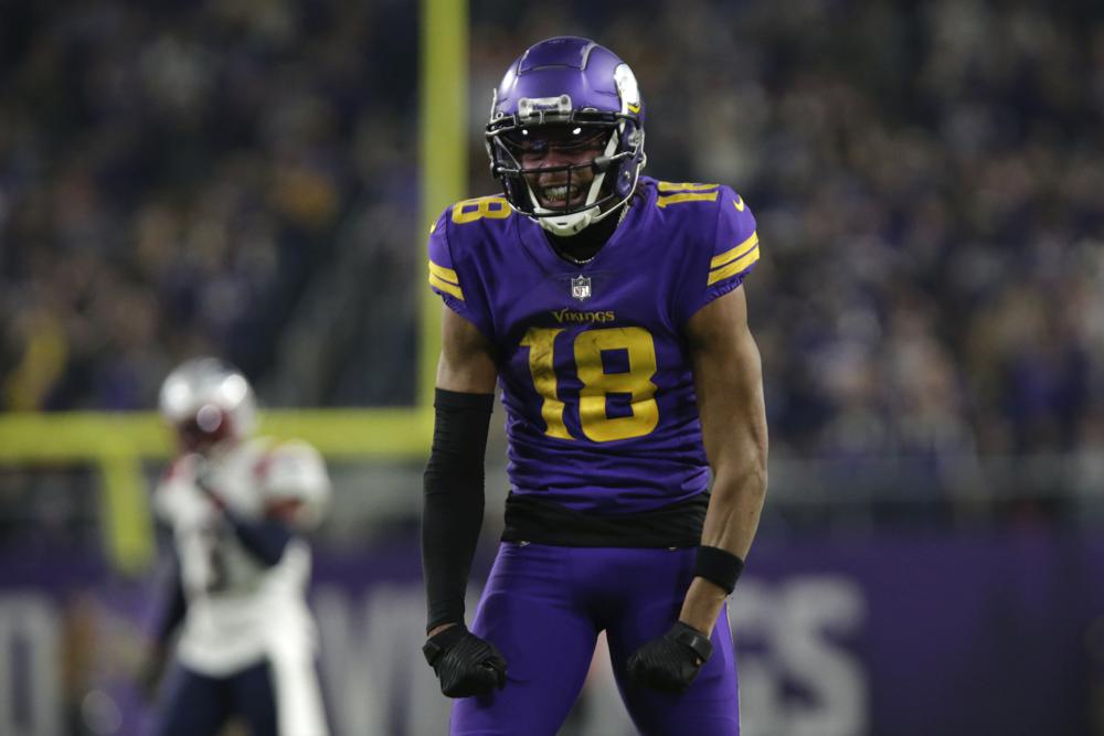 PFF on X: THE VIKINGS CLINCH THE DIVISION WITH THE BIGGEST