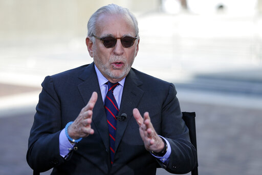 Reviewstee|Disney faces proxy fight as Peltz pushes to join board